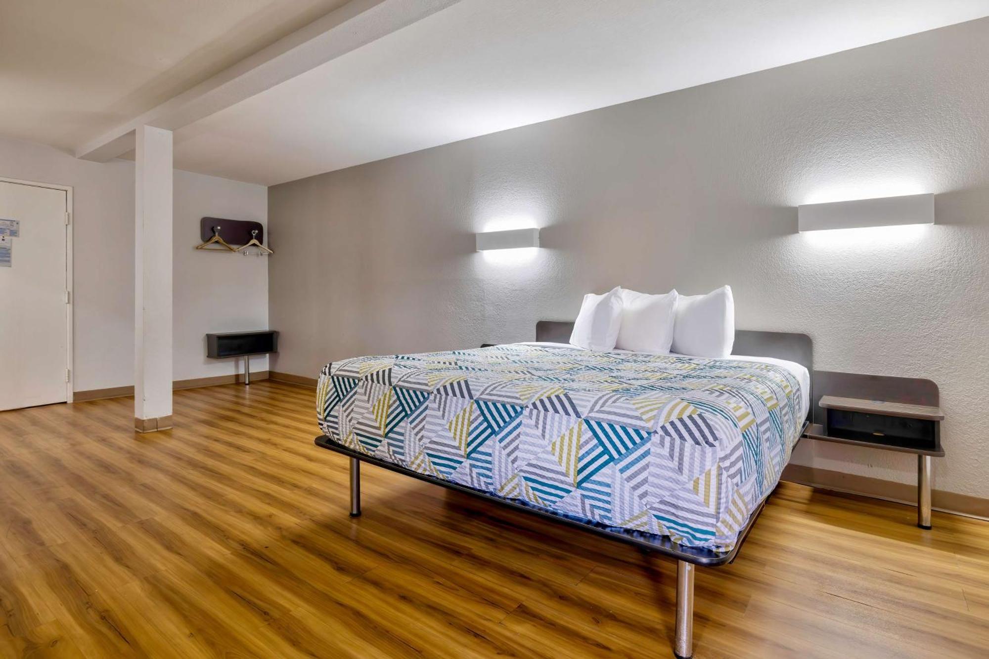 Motel 6 Little Rock Ar South Екстериор снимка